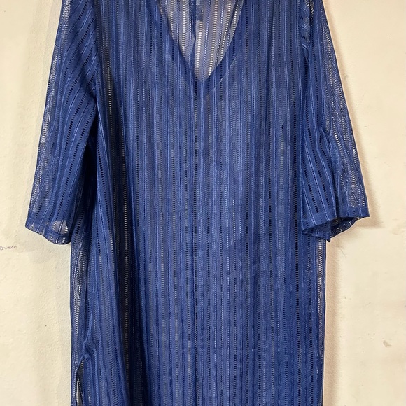 Catherine’s Sheer Mesh Tunic, Blue Size 1X V-neck, Swim Coverup - Picture 2 of 4